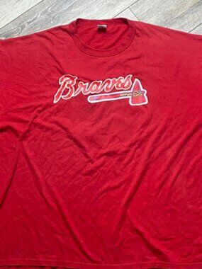 Classic Red Braves Team T-shirt